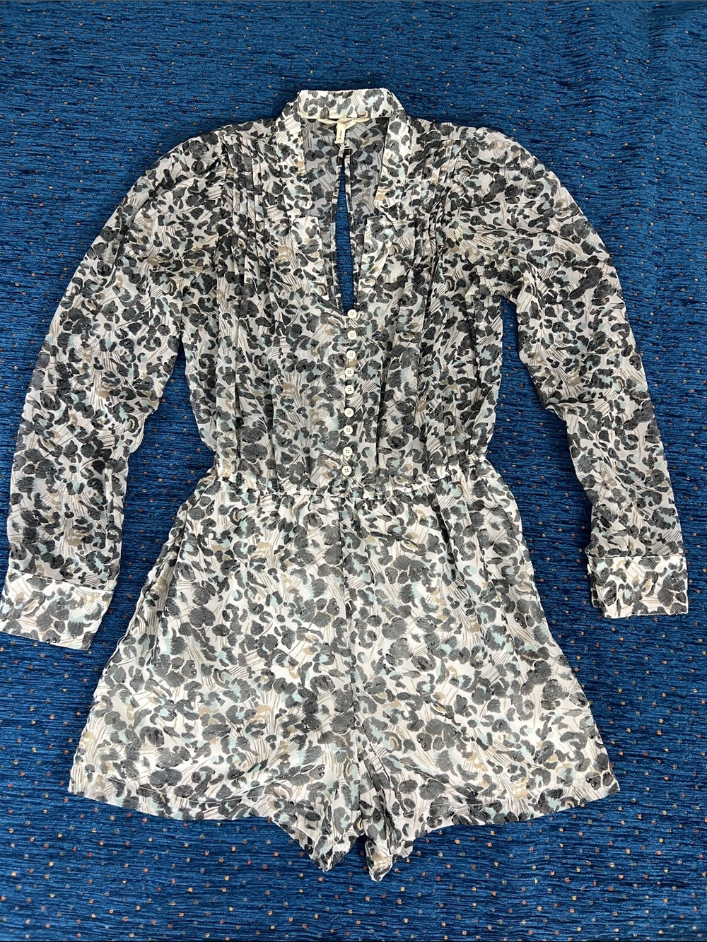 BCBG romper size M, super sexy, cut out back, plunging neckline, fancy